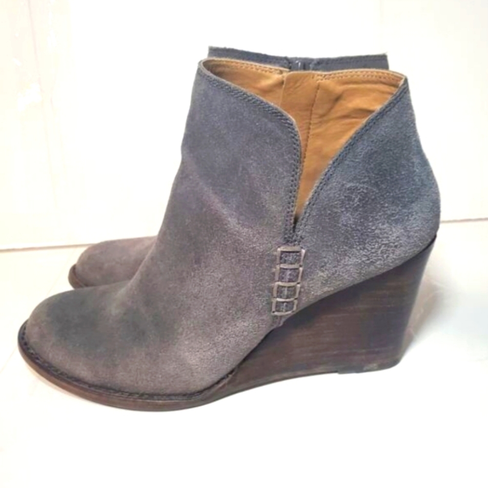 LUCKY BRAND Gray Stone Nubuck Leather Yakeena Stacked Wedge Ankle Bootie 6.5